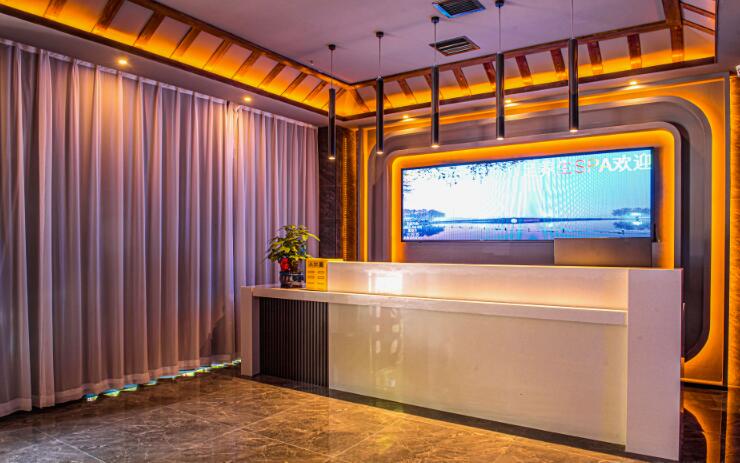 莲花桑拿会馆欢迎您